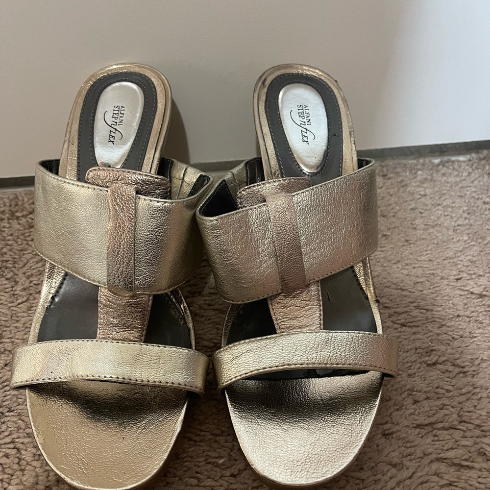 Gold Women's Sandals